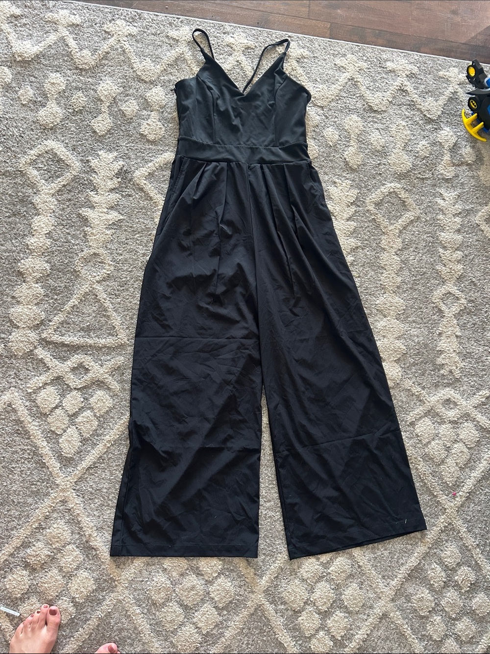 HALARA Black Wide-Leg V-Neck Jumpsuit